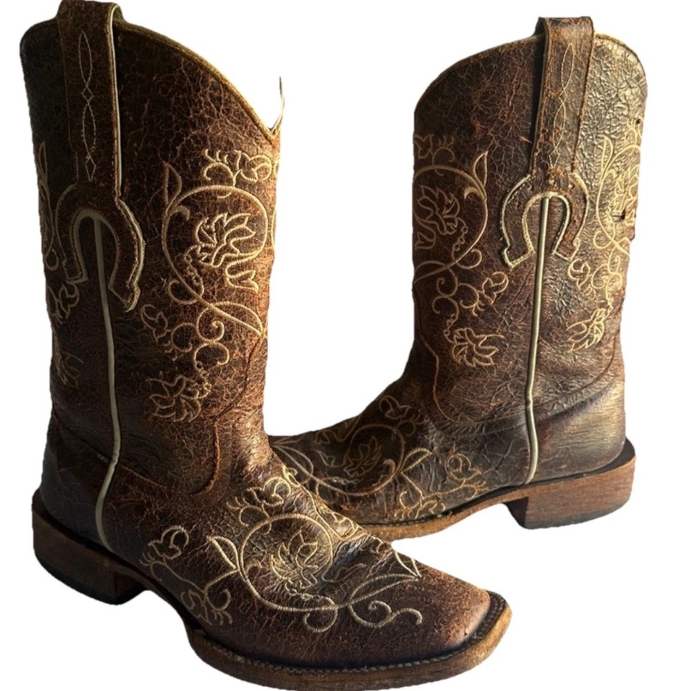 Macio Bean Sz 6 Embroidered Square Toe‎ Boho Western Cowgirl Boots